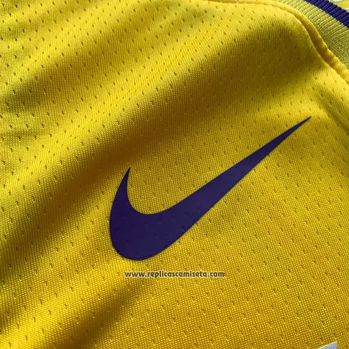 Camiseta Los Angeles Lakers Kobe Bryant #24 Retirement 2017-2018 Amarillo